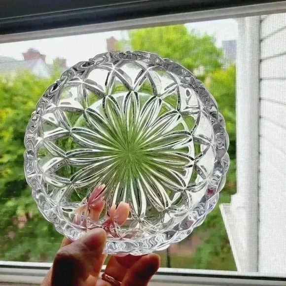 New in Box JONAL Crystal Trinkey/Candy Clear Hershey's Kiss Crytal Candy Dish - Picture 5 of 11